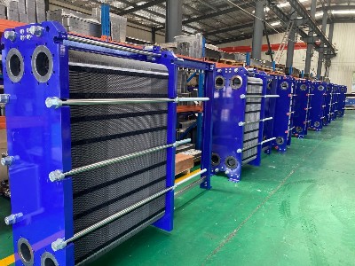 青岛瑞普特生产供暖板式换热器
